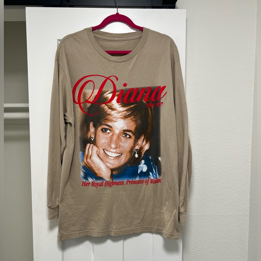 Beige Long Sleeve Princess Diana Graphic Tee